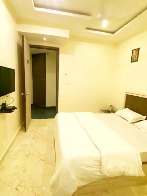 Hotel Noble Nook Place 4*