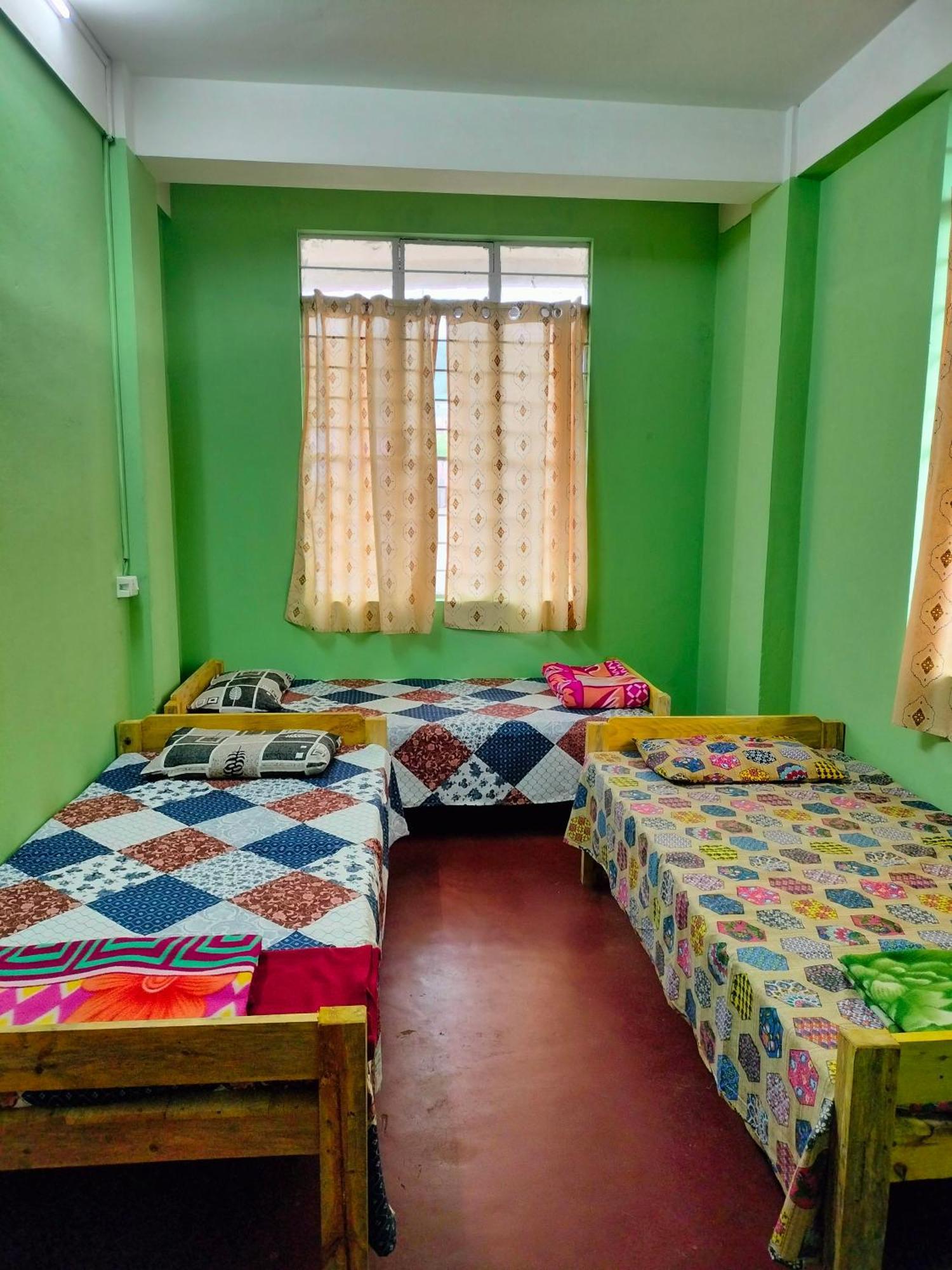 - Syngkrem Traveller's Dormetry Hostel *