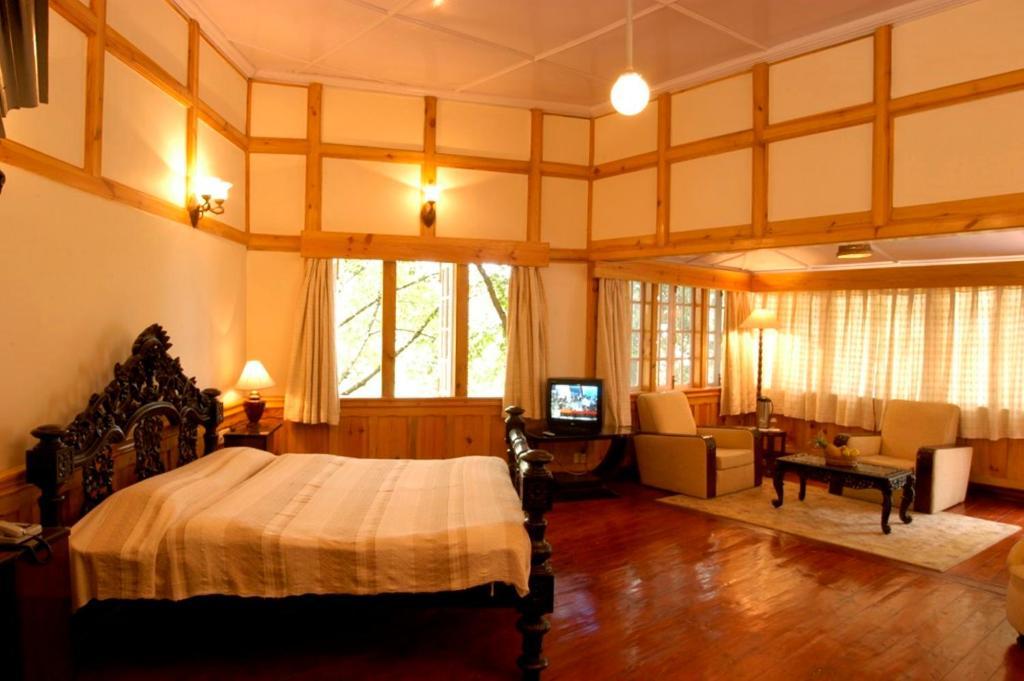 Royal Heritage Tripura Castle 3*