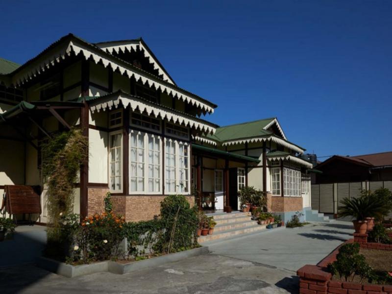 Cafe 2* Shillong