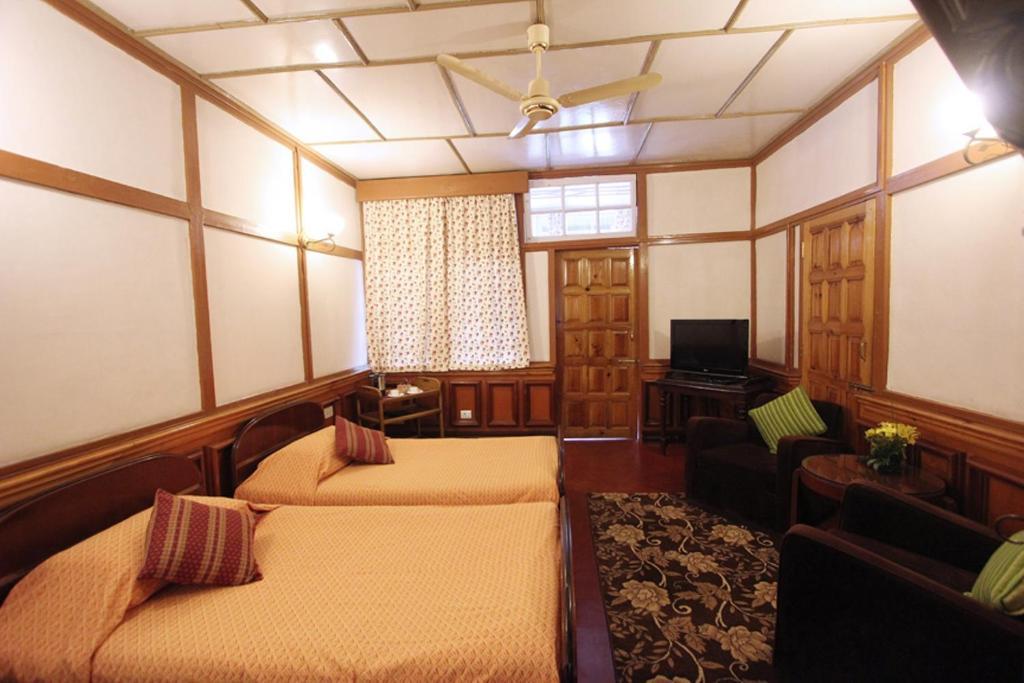Resort Royal Heritage Tripura Castle Shillong