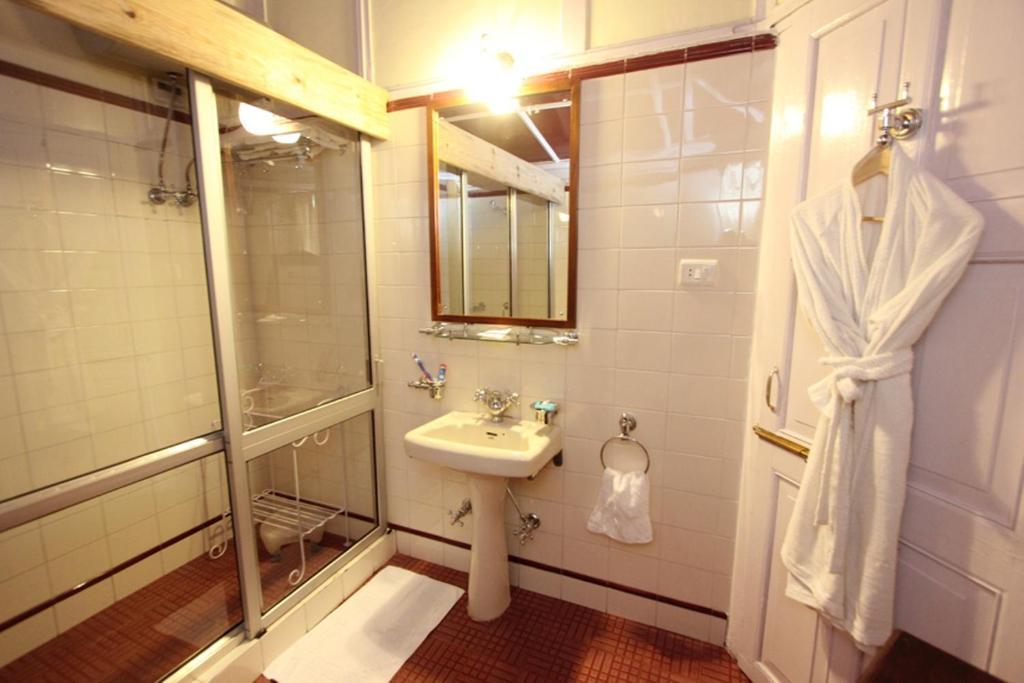 Resort Royal Heritage Tripura Castle Shillong