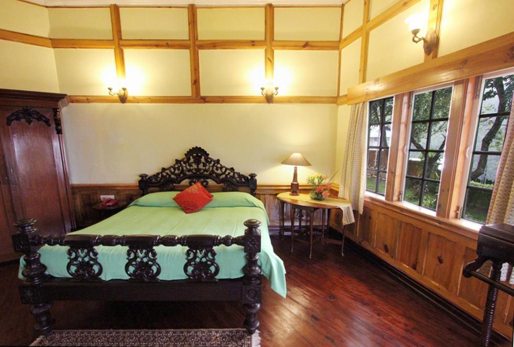 Resort Royal Heritage Tripura Castle 3*