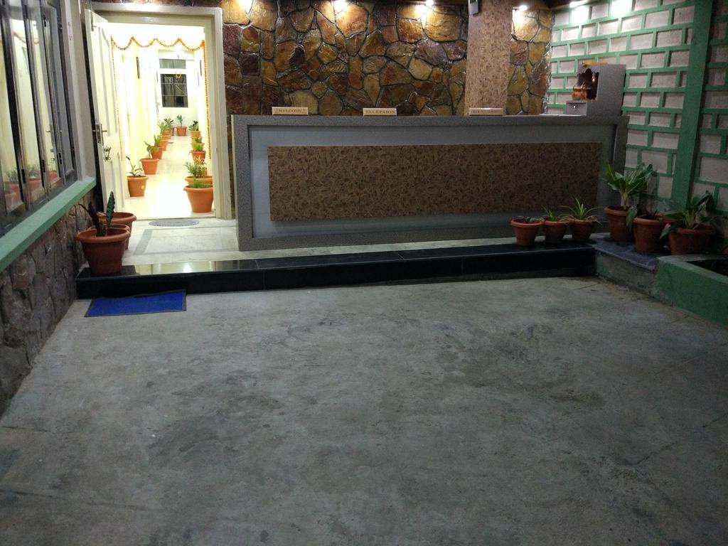 Oxford Hills Guest house *