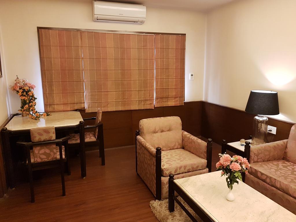 Polo Towers Hotel 4*