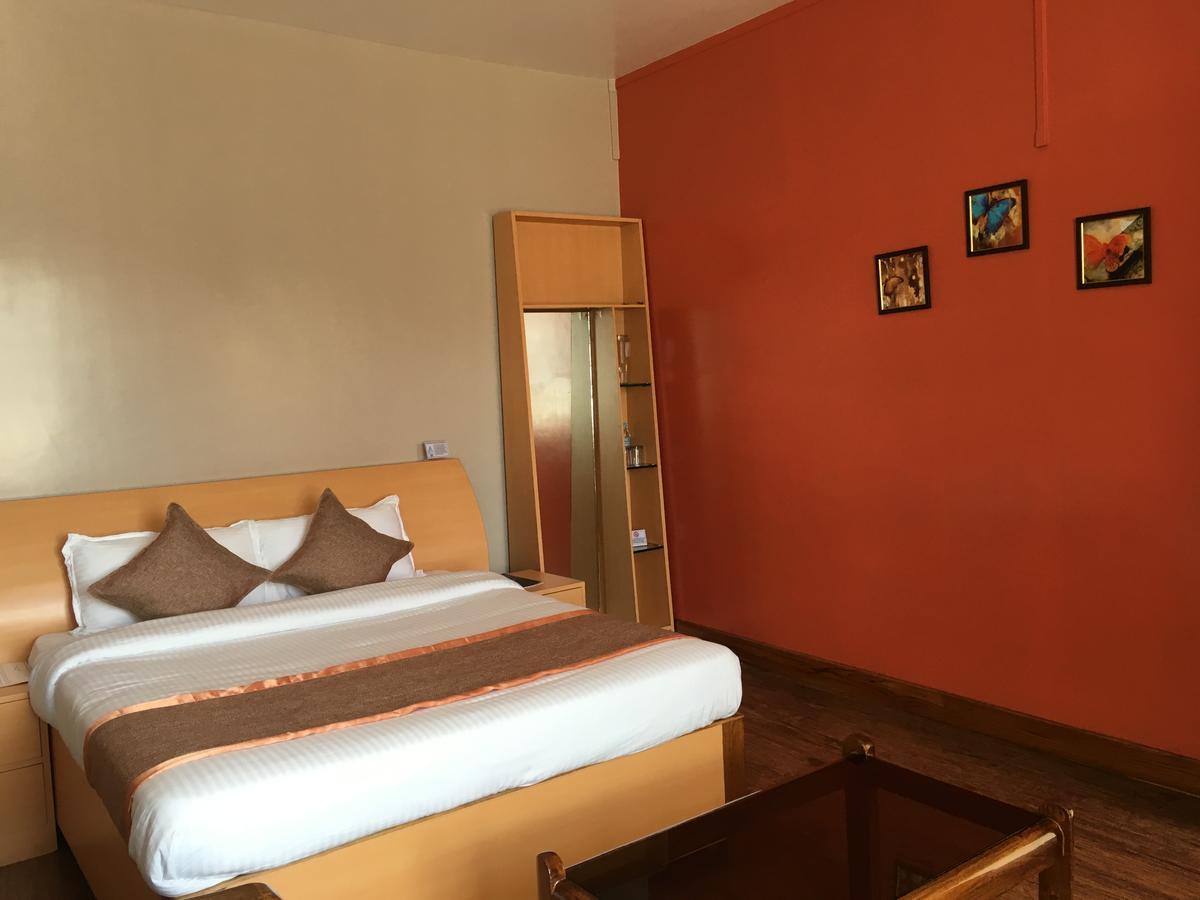 Orange Homestay