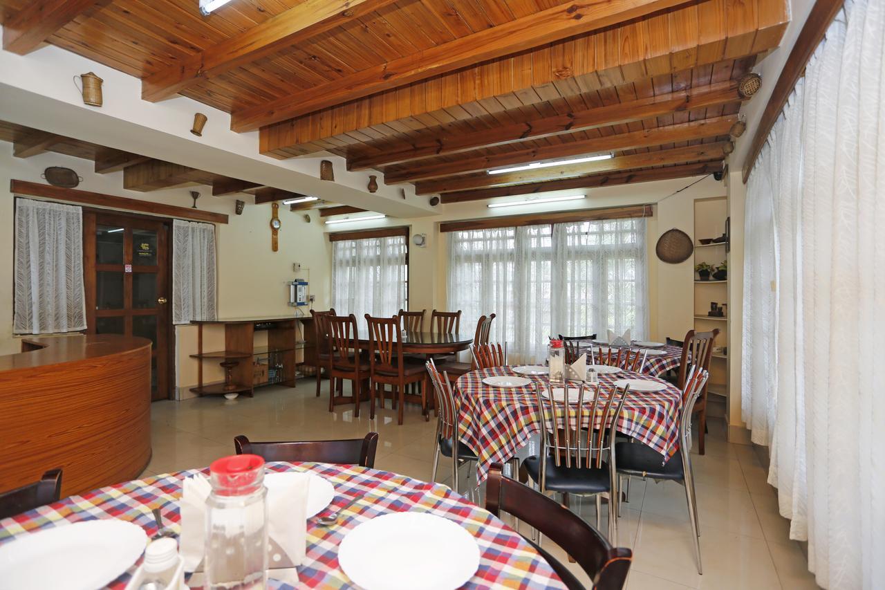 Oyo 2402 Highwinds Hotel