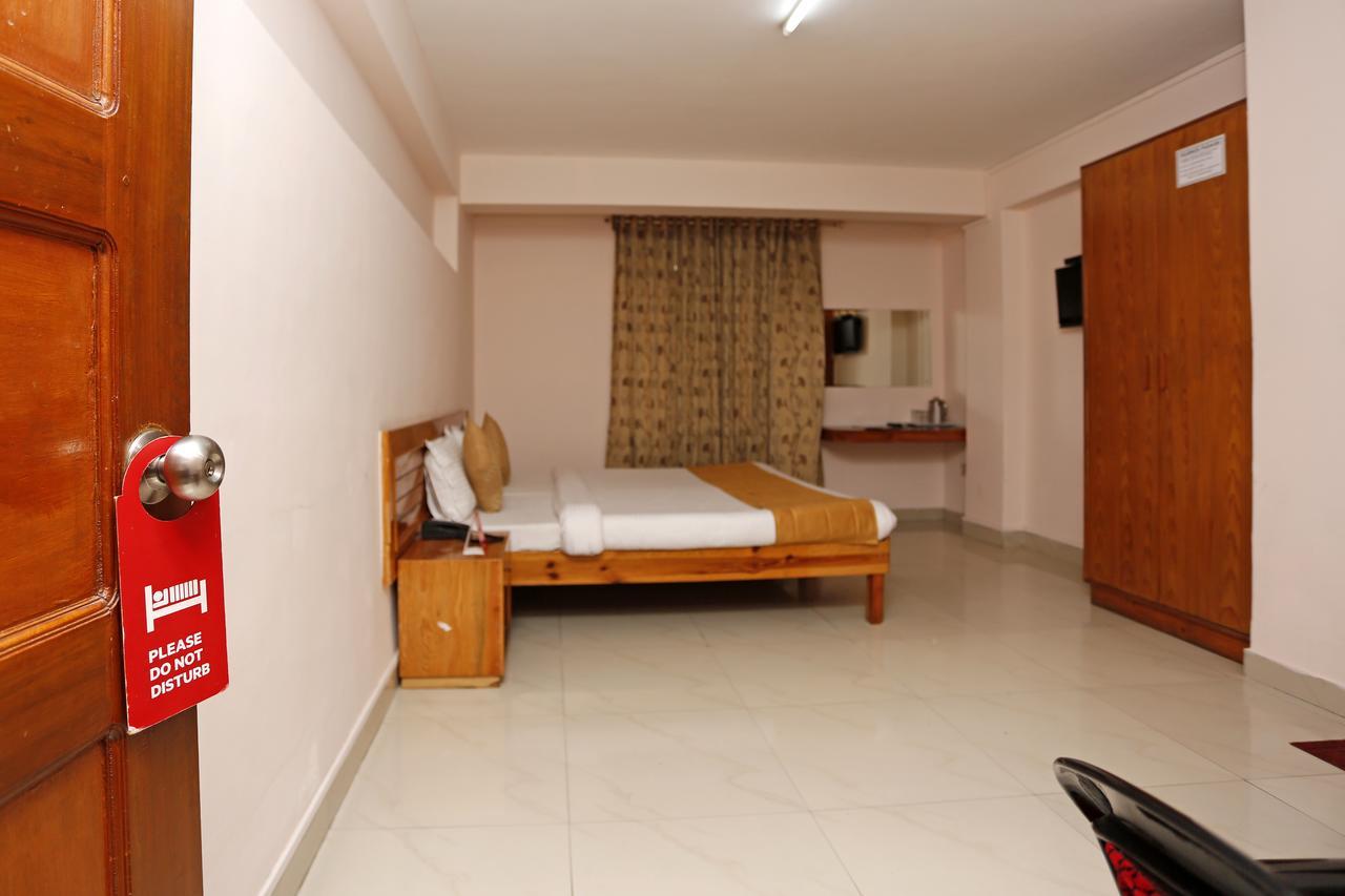 Hotel White Orchid 3*