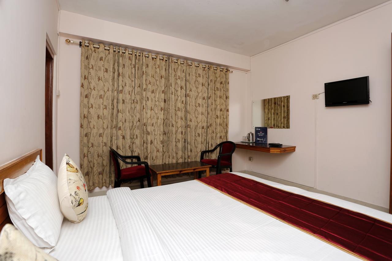 Hotel White Orchid 3*