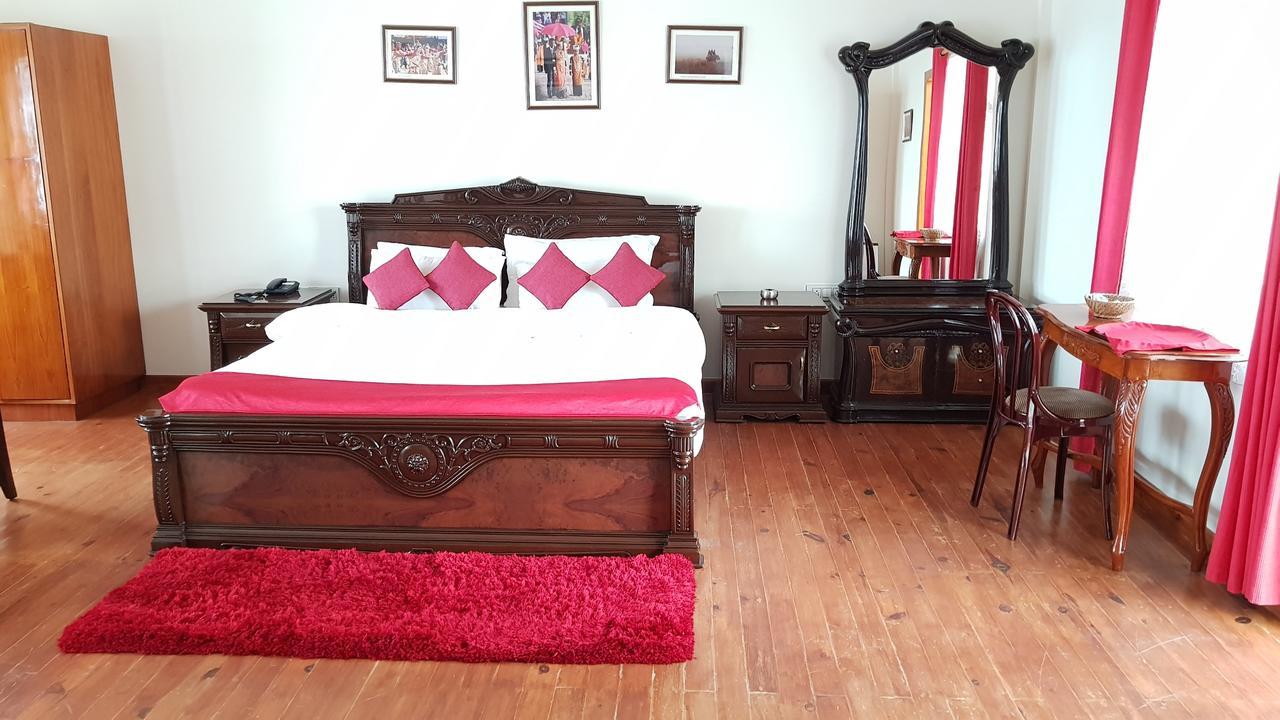 Hotel Woodland Hill 2*