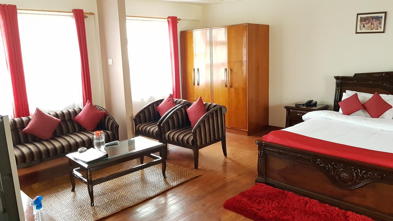 Hotel Woodland Hill