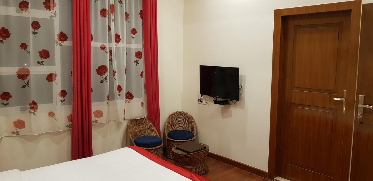 Woodland Hill Hotel 2*