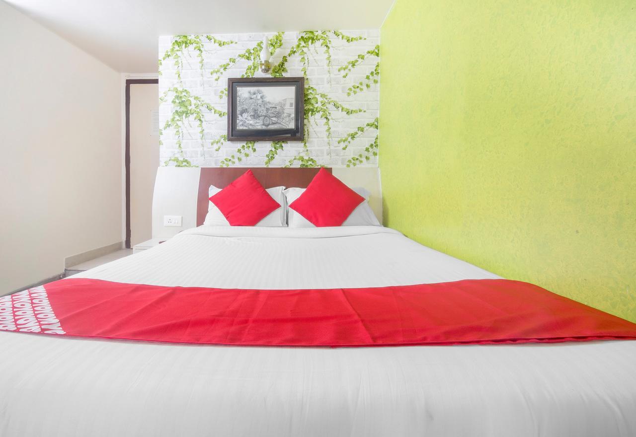 Hotel Oyo 13627 Jk International Shillong