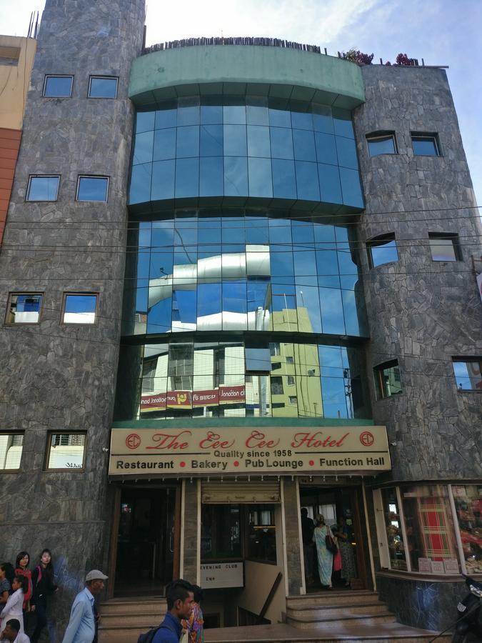 Hotel The Eee Cee 3*