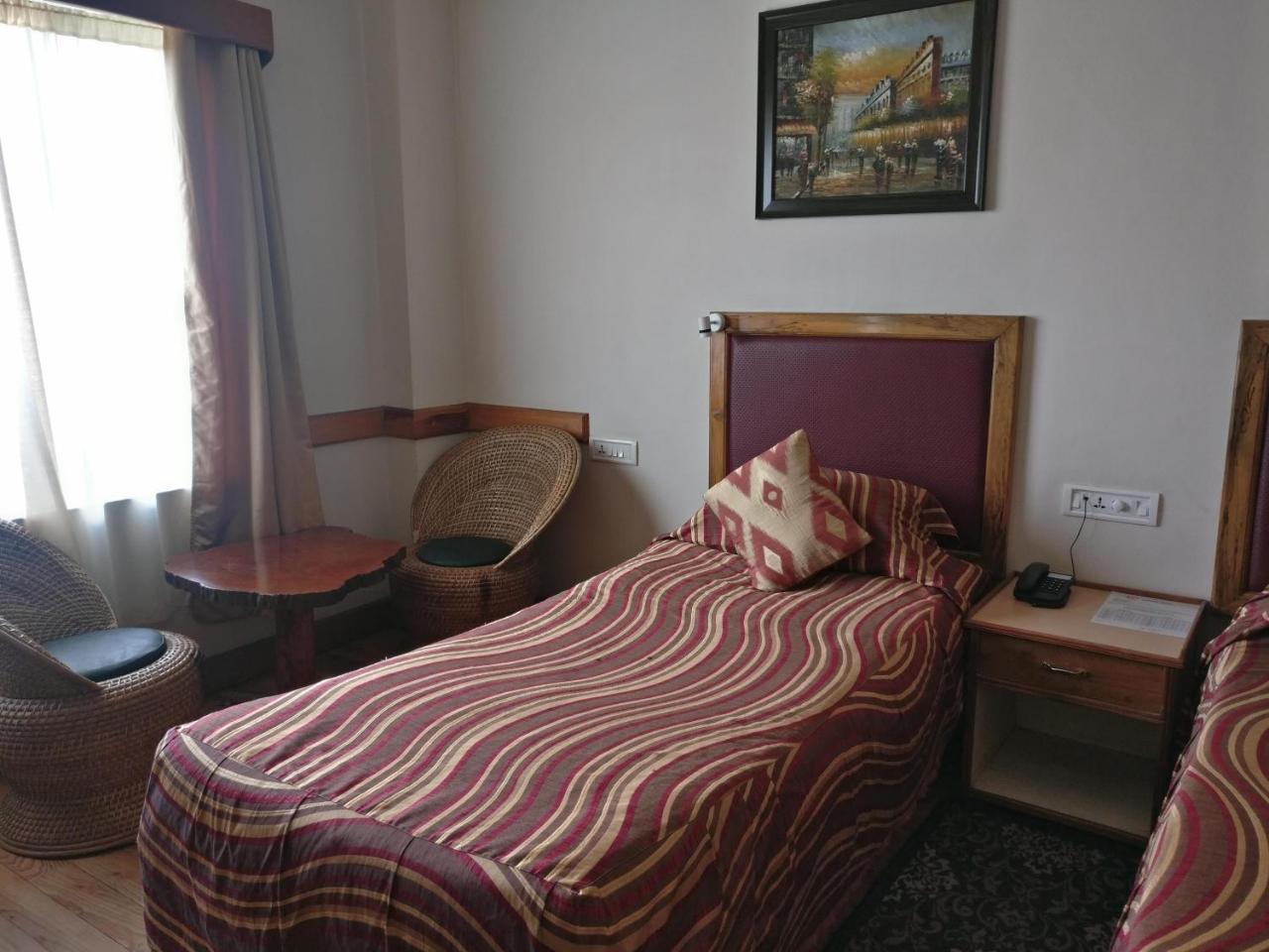 Hotel The Eee Cee 3*