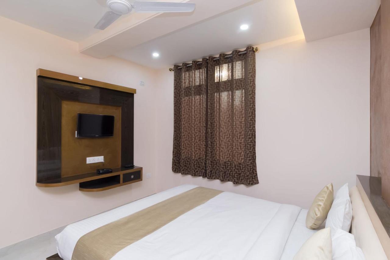 Hotel Oyo 9909 The Saad Shillong