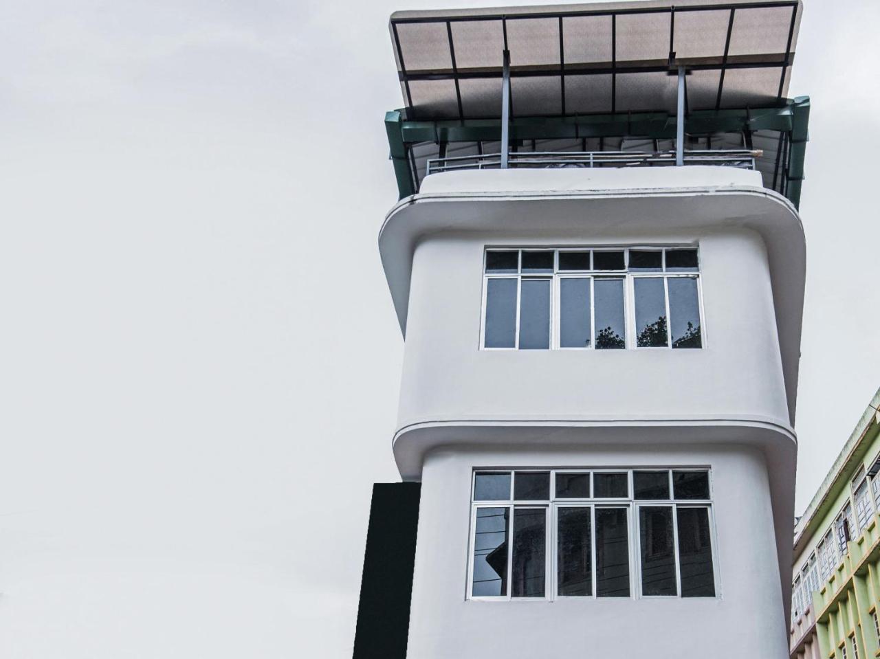 Indiana Hotel Shillong