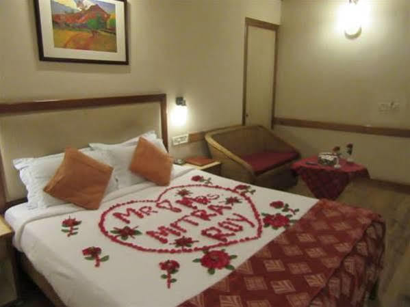 The Eee Cee Hotel 3*