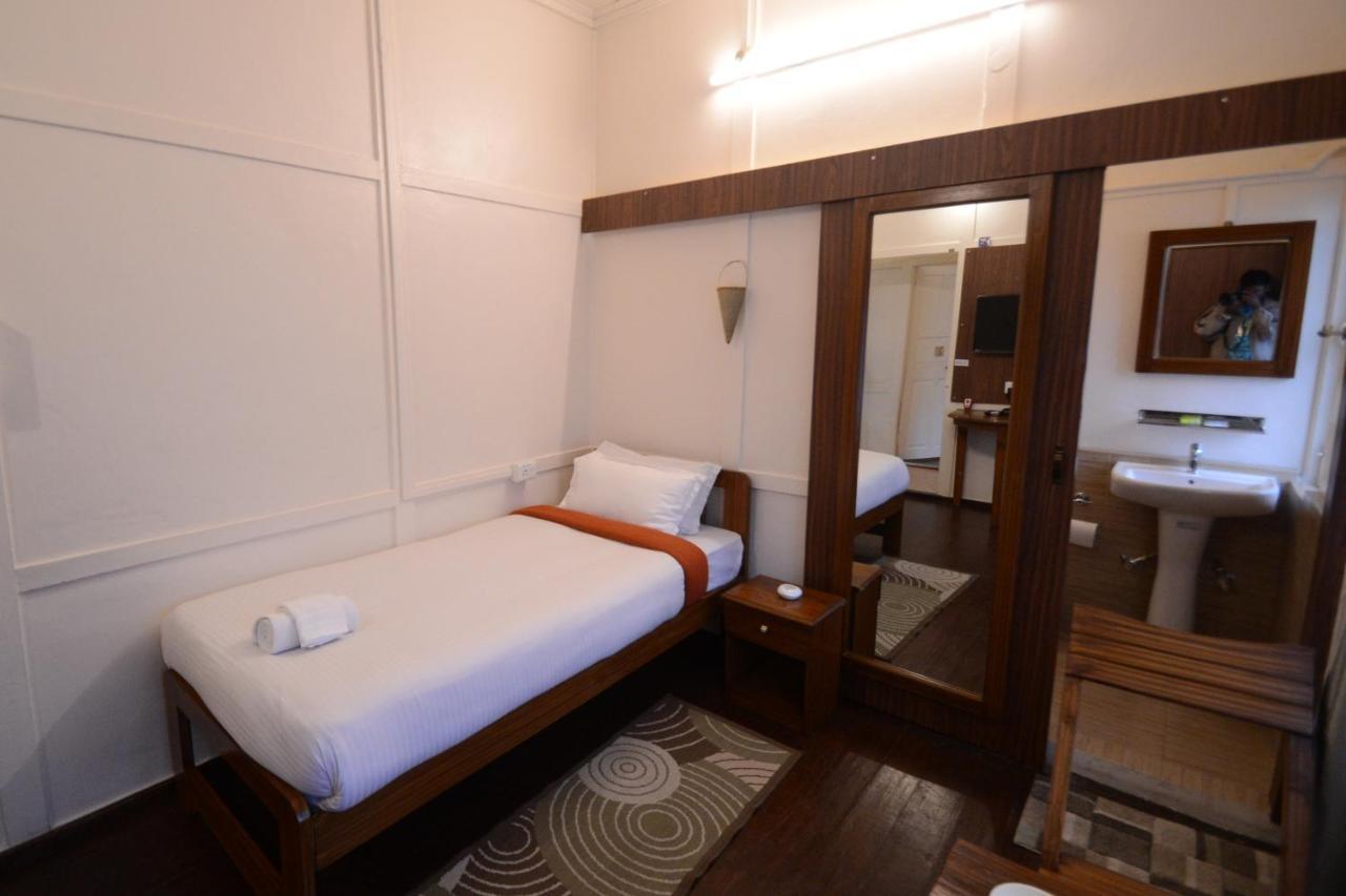 Mid Pine Homestay *
