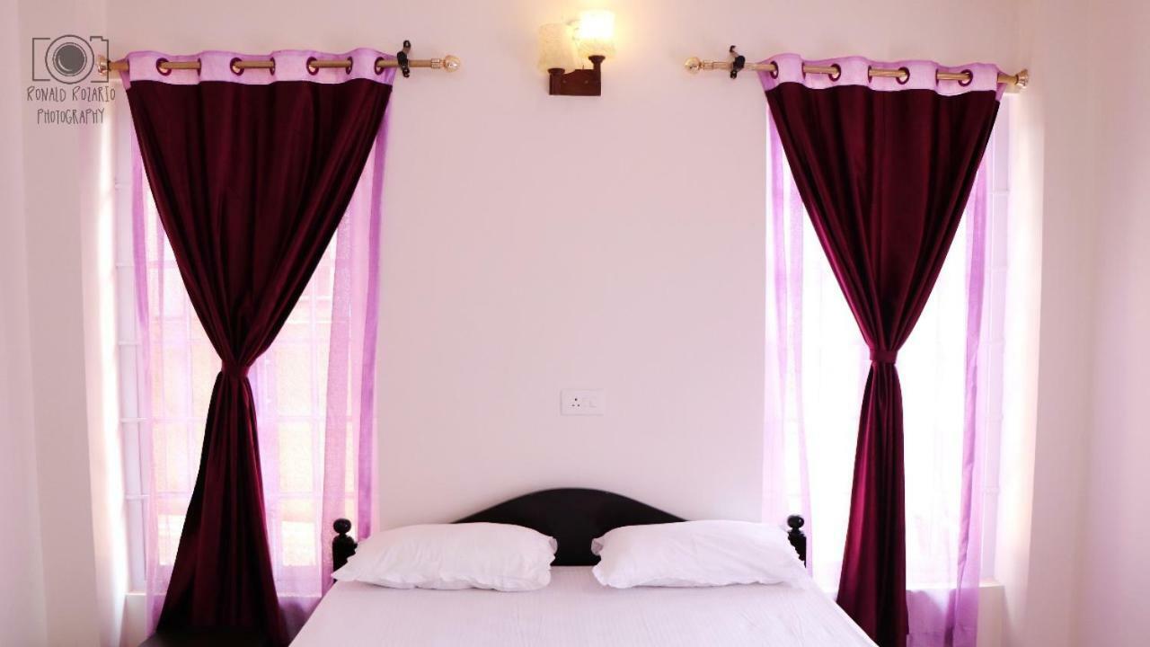 Meica Guest house *