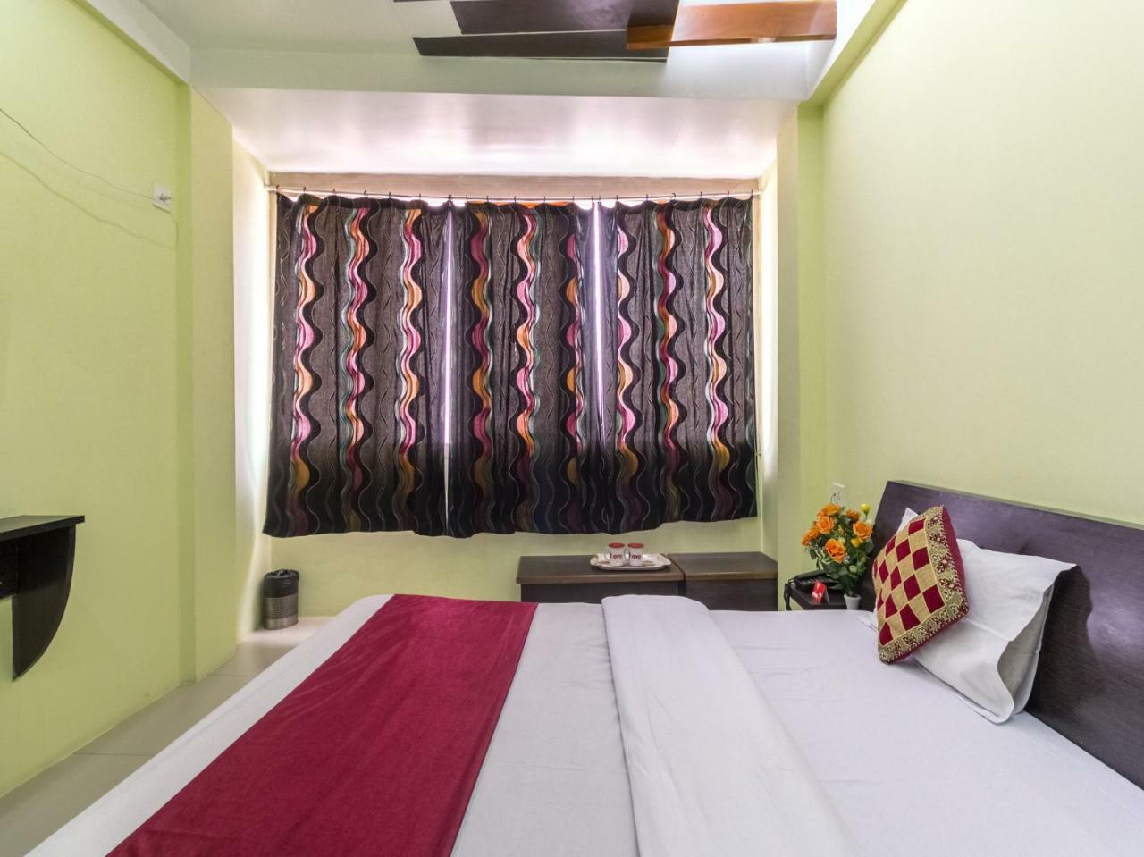 Oyo 3624 Eden Residency Shillong