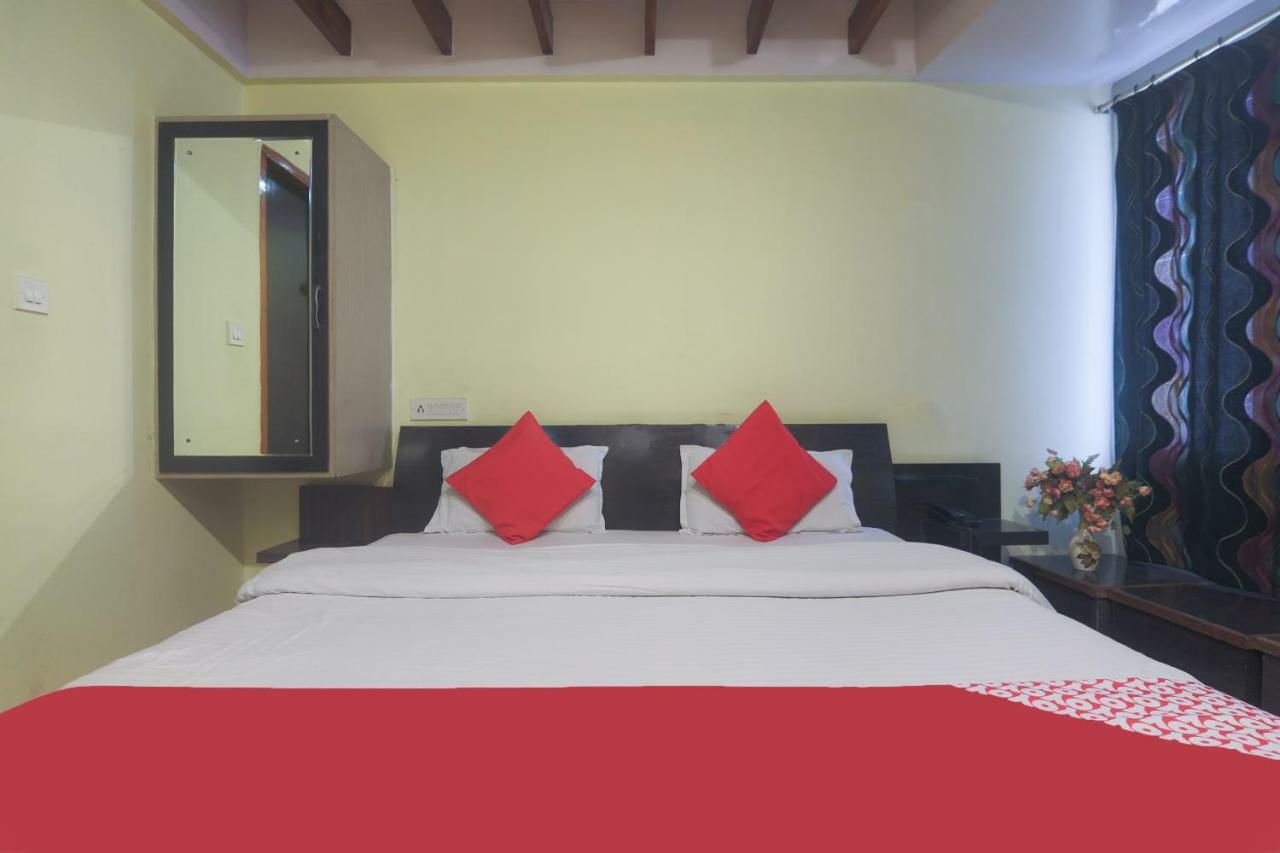 Oyo 3624 Eden Residency *