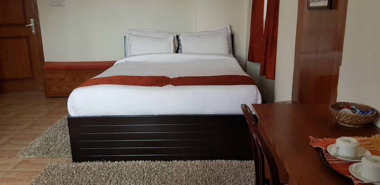 Woodland Hill Hotel Shillong