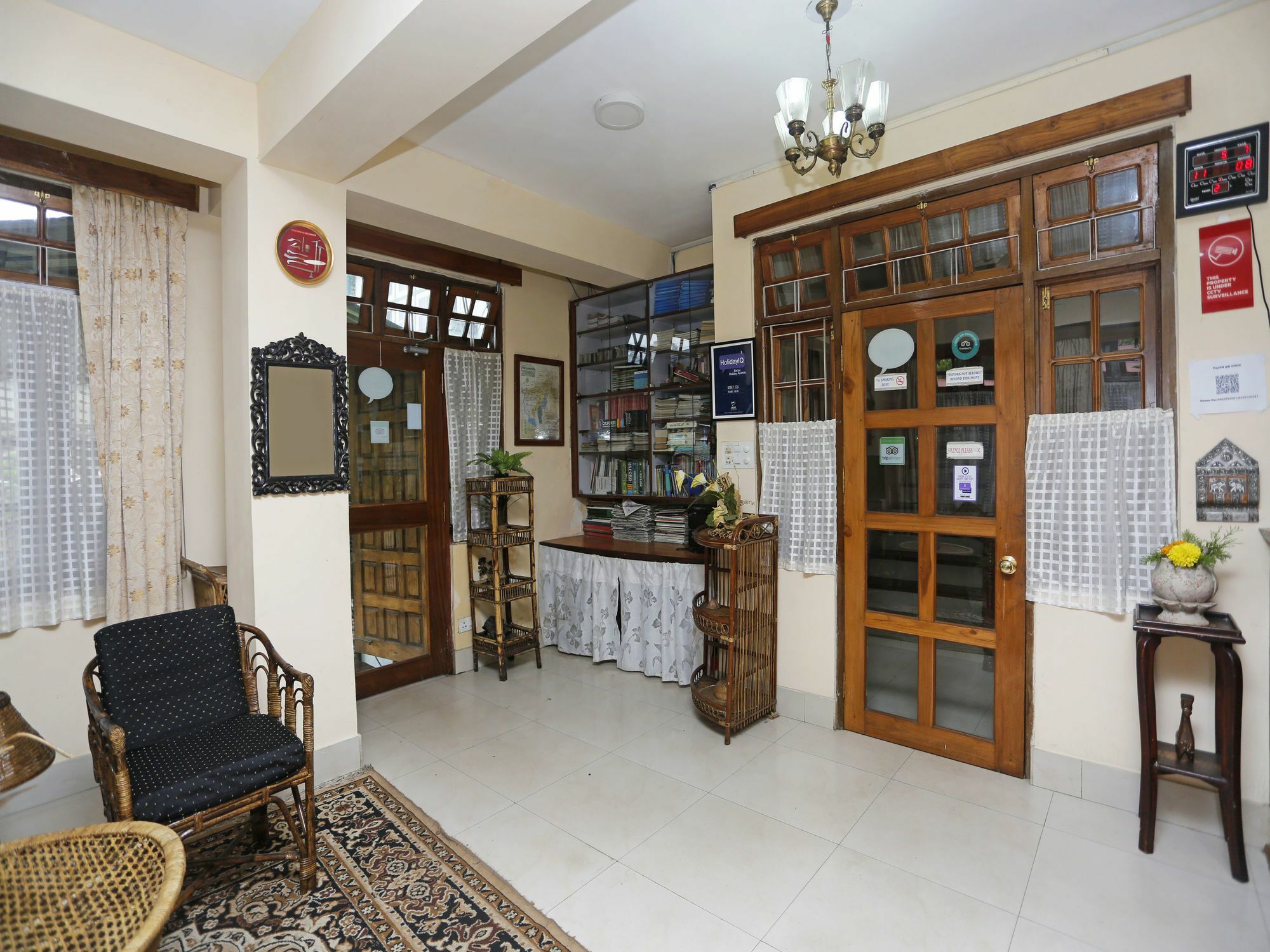 Oyo 2402 Highwinds 3* Shillong