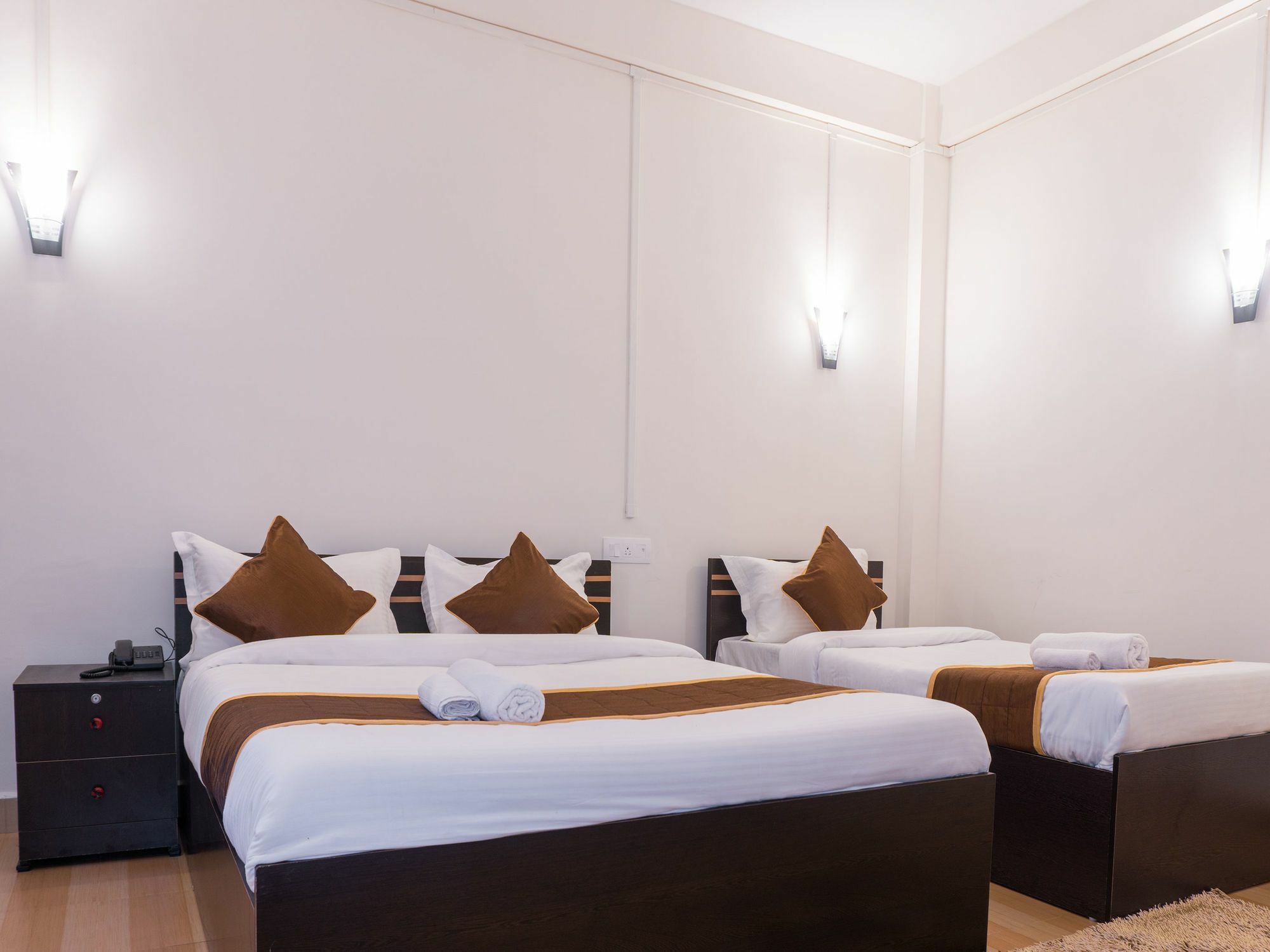 Hotel Oyo 11853 Pumpkin Dhankheti Shillong