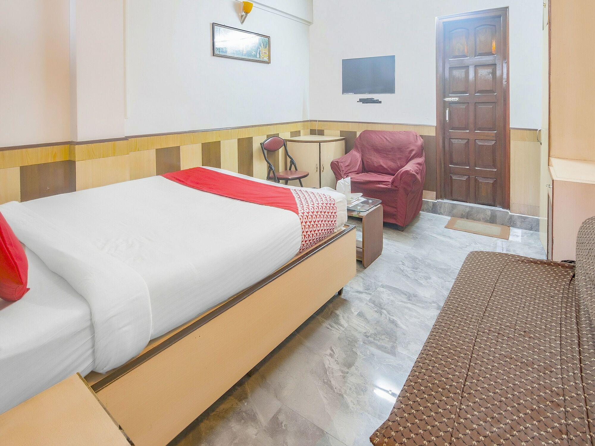 Oyo 13627 Jk International Hotel Shillong