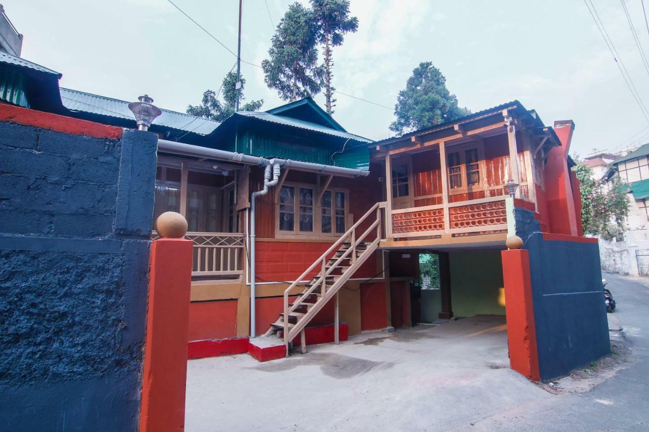 Oyo 27919 Blooming Shillong