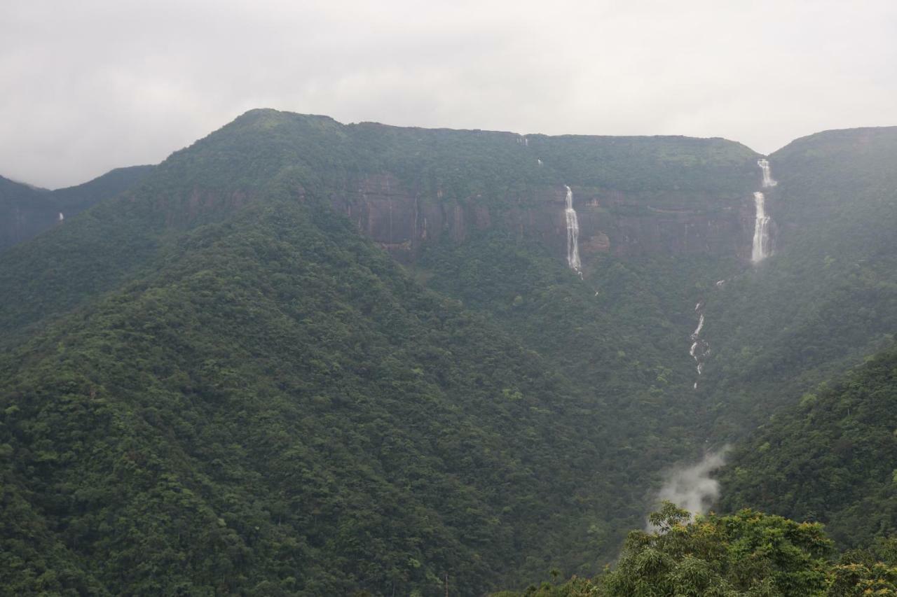 Royal View * Shillong