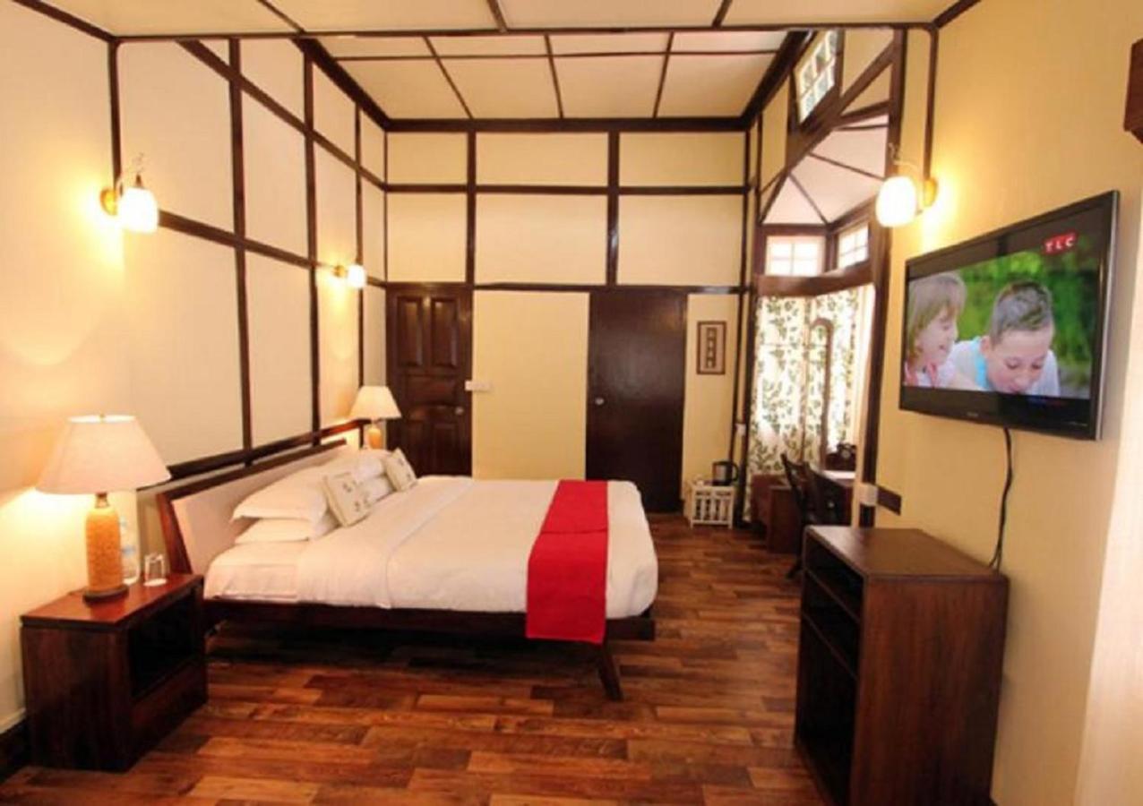 Bed & Breakfast Cafe