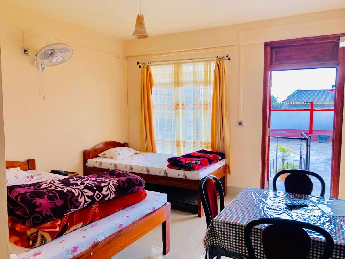 Homestay Pine Hill *
