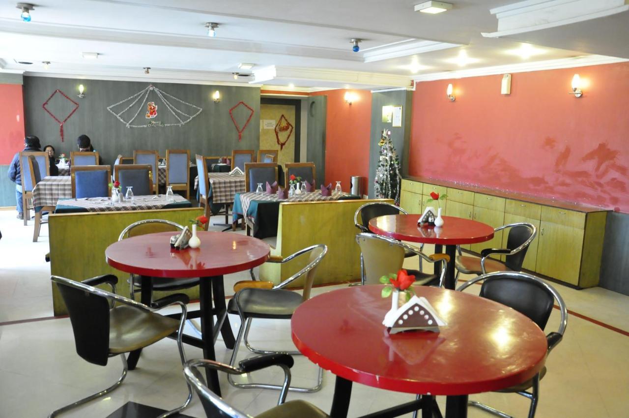 Alpine Continental Hotel Shillong