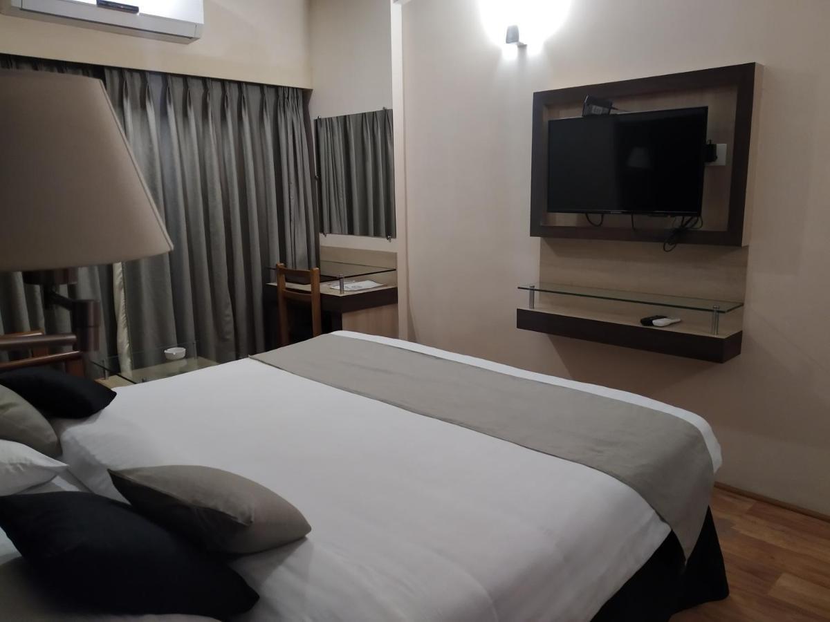 Alpine Continental Hotel 3*