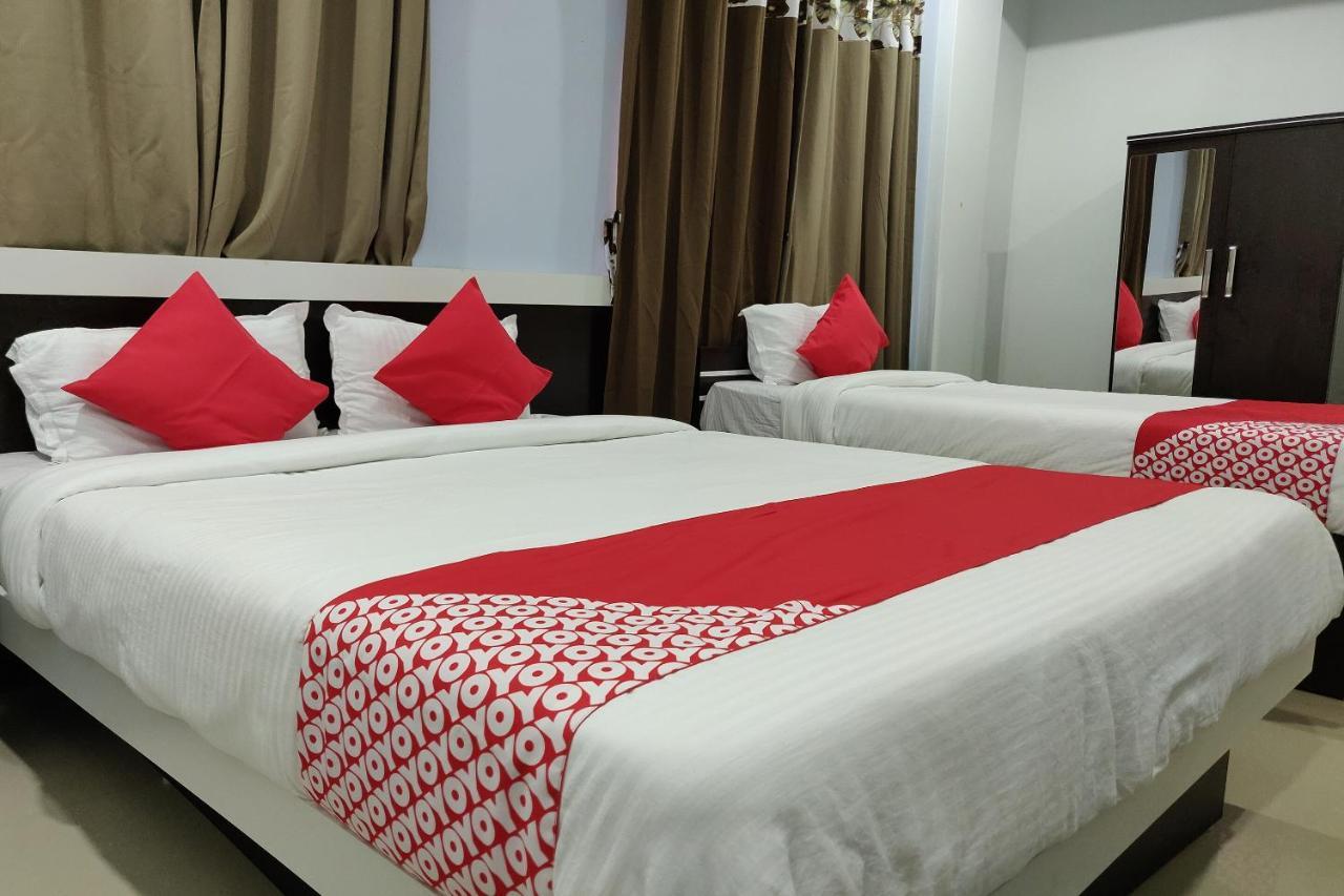 Hotel Oyo 45654 Saw Aiom Residency 3*