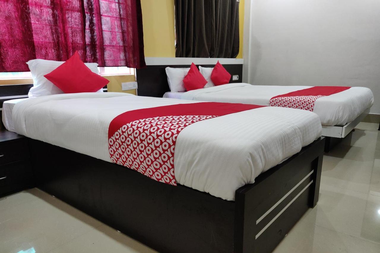 Hotel Oyo 45654 Saw Aiom Residency 3*