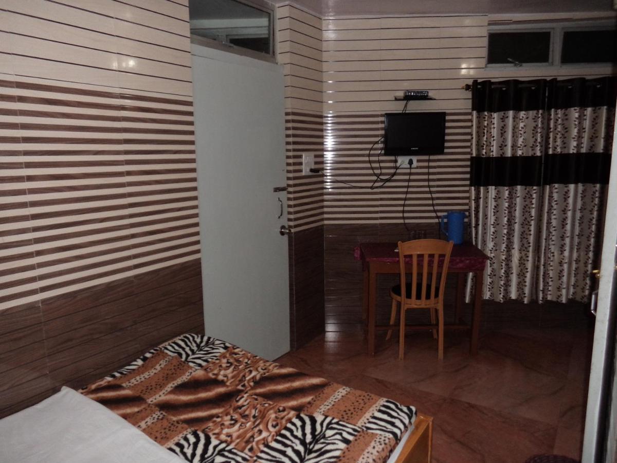 Hotel Lamlyn Shillong