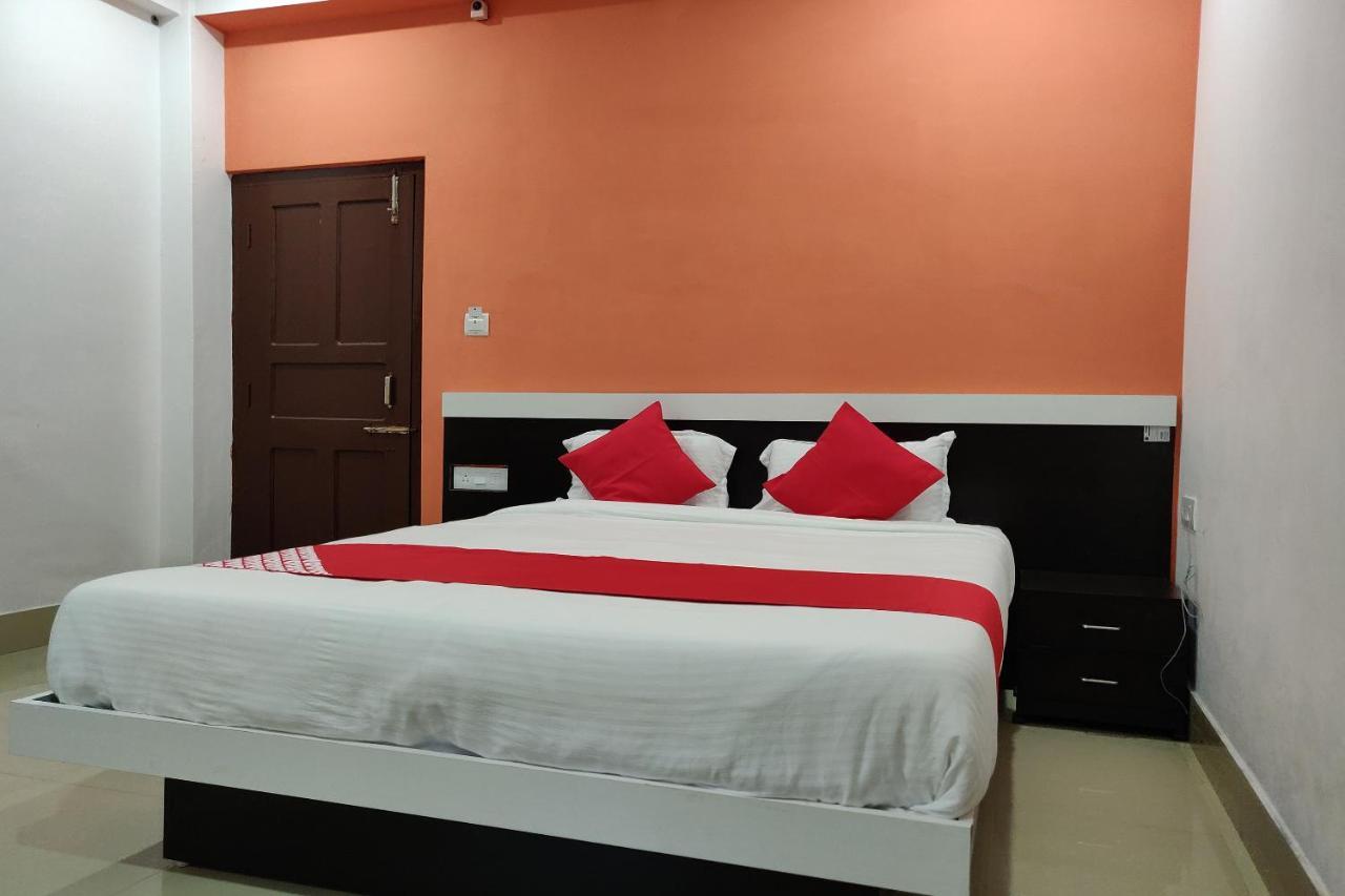 Oyo 45654 Saw Aiom Residency Hotel
