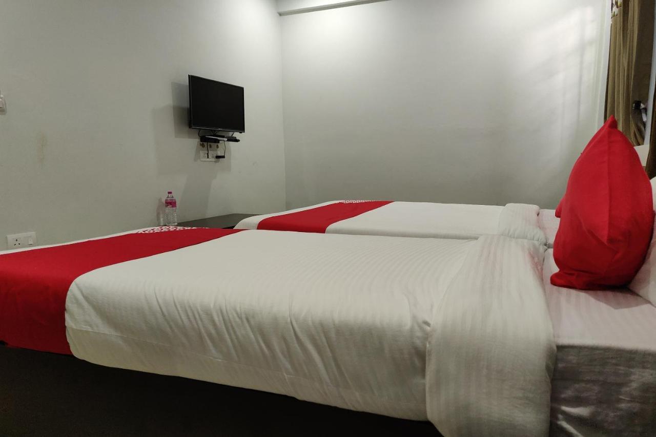Oyo 45654 Saw Aiom Residency 3* Shillong