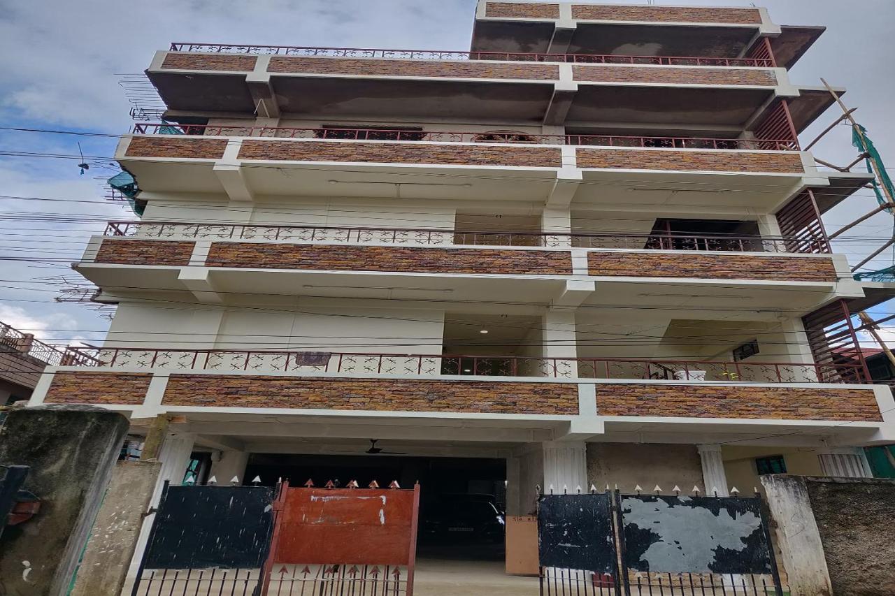 Oyo 45654 Saw Aiom Residency 3* Shillong