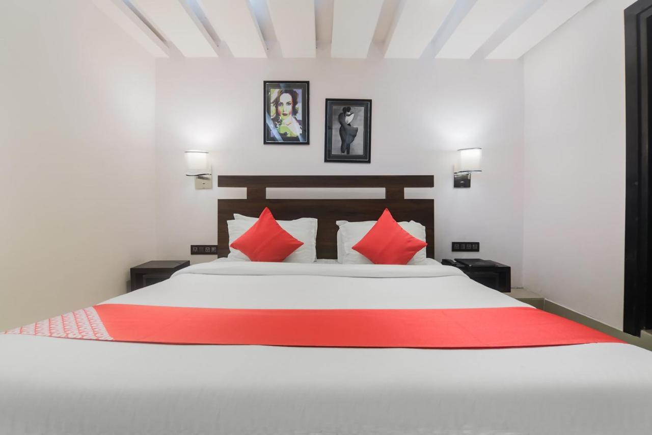 Capital O 6645 Sapphire Hotel 3*