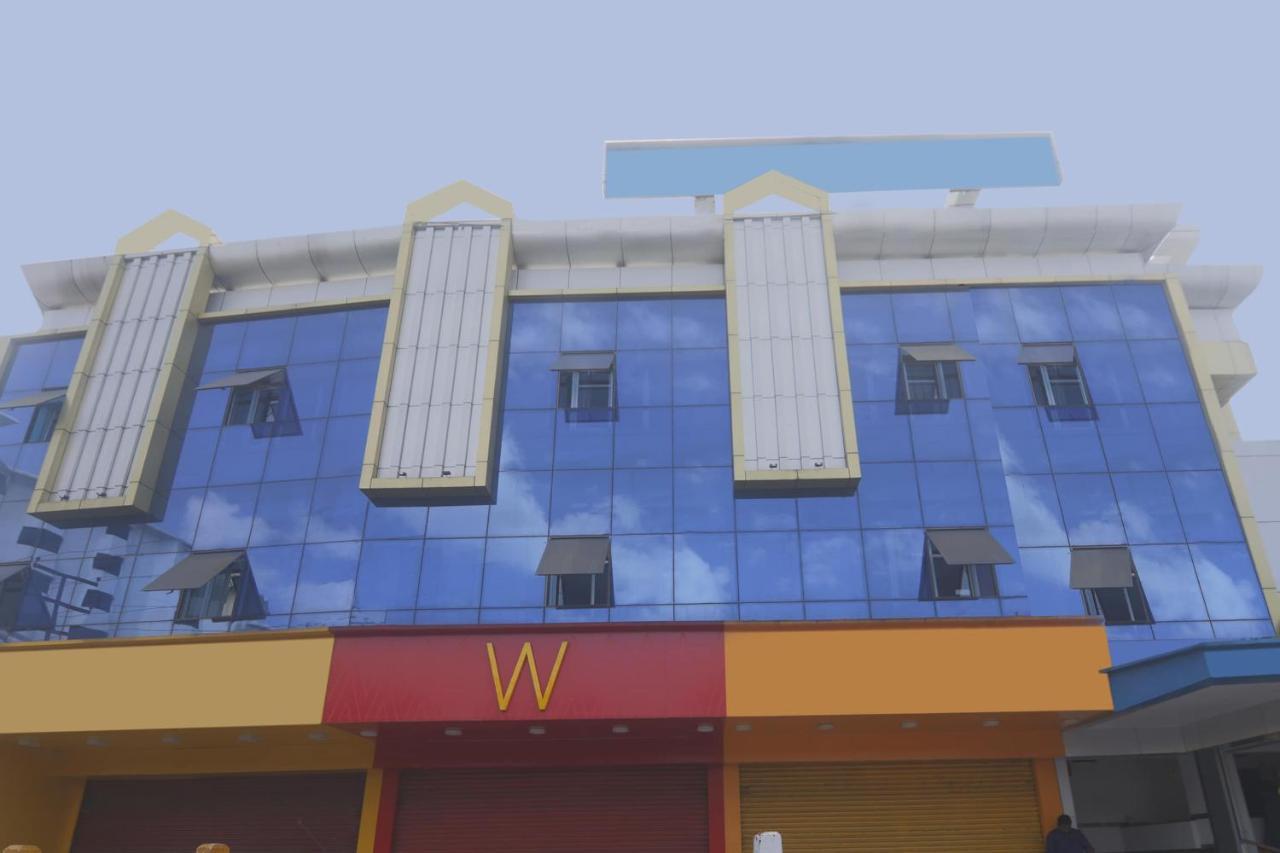 Hotel Capital O 6645 Sapphire 3*