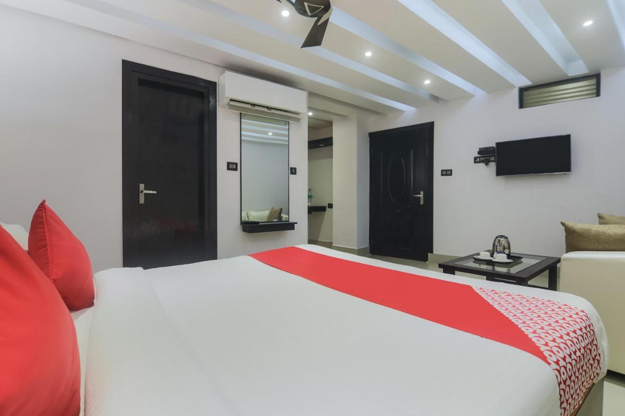 Hotel Capital O 6645 Sapphire Shillong