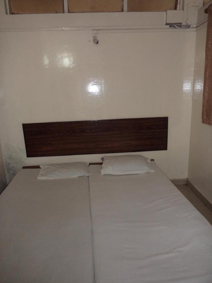 Hotel Embassy 3*