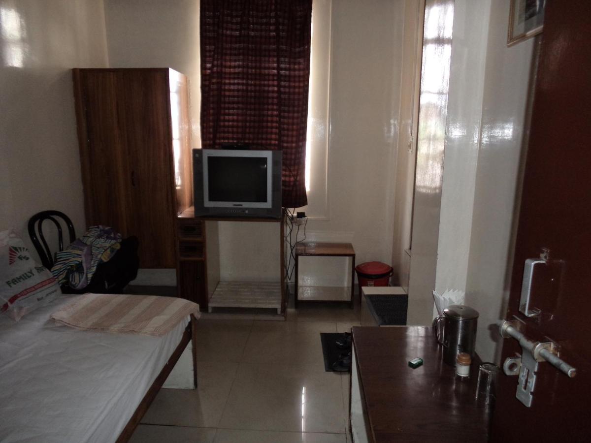Hotel Embassy 3*