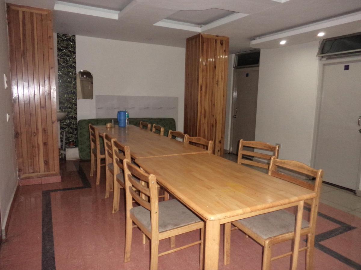 Lamlyn Hotel Shillong